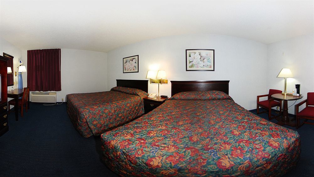 Hotel Super 8 By Wyndham Nixa/Springfield Area Exterior foto